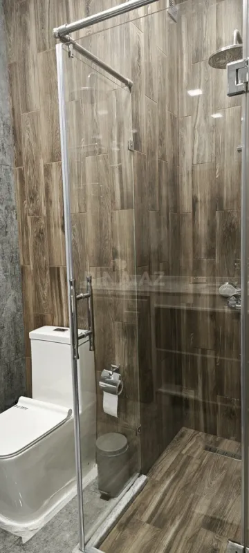 Satılır 2 otaqlı mənzil 107 m²