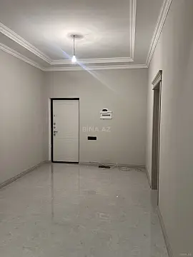 Satılır 4 otaqlı mənzil 200 m²