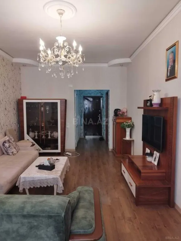 Satılır 3 otaqlı mənzil 63 m²