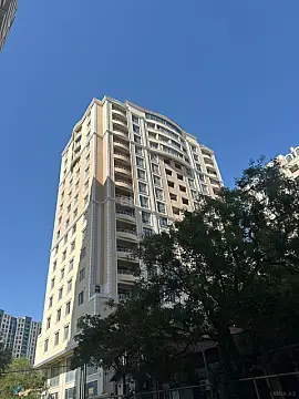 Satılır 3 otaqlı mənzil 130 m² — Bakı 3 otaq 130.00 m²