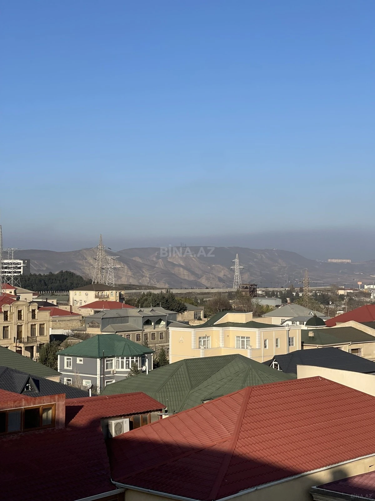 Kirayə verilir 3 otaqlı mənzil 130 m²