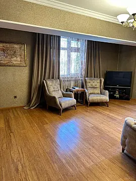 Satılır 2 otaqlı mənzil 90 m² — Bakı 2 otaq 90.00 m²