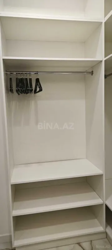 Kirayə verilir 2 otaqlı mənzil 110 m²