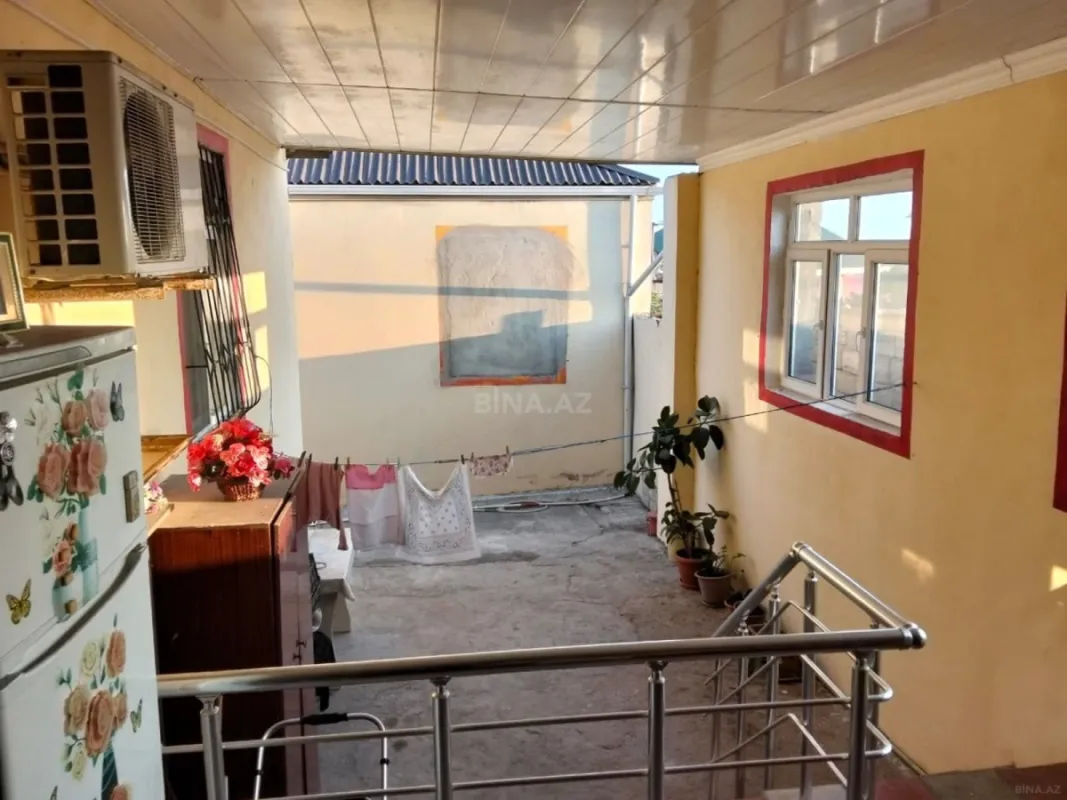 Satılır 3 otaqlı həyət evi 120 m²
