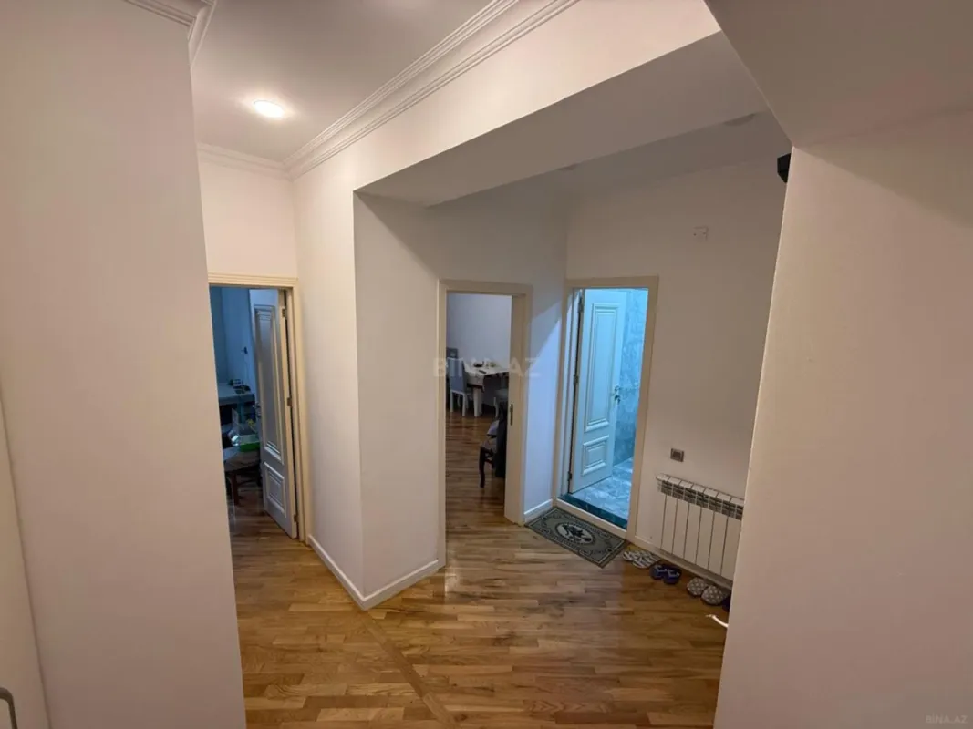 Satılır 2 otaqlı mənzil 65 m²