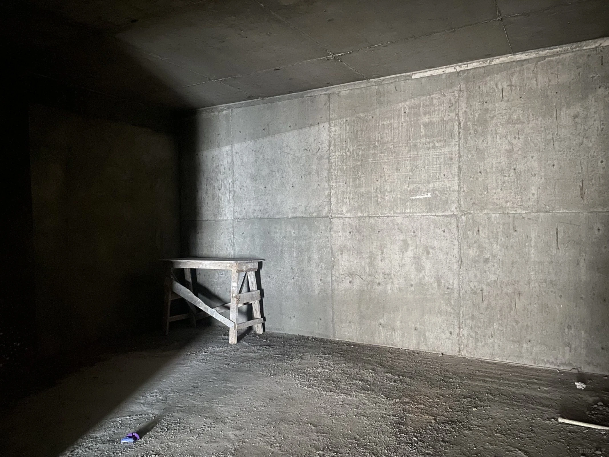 Satılır 4 otaqlı mənzil 224 m²