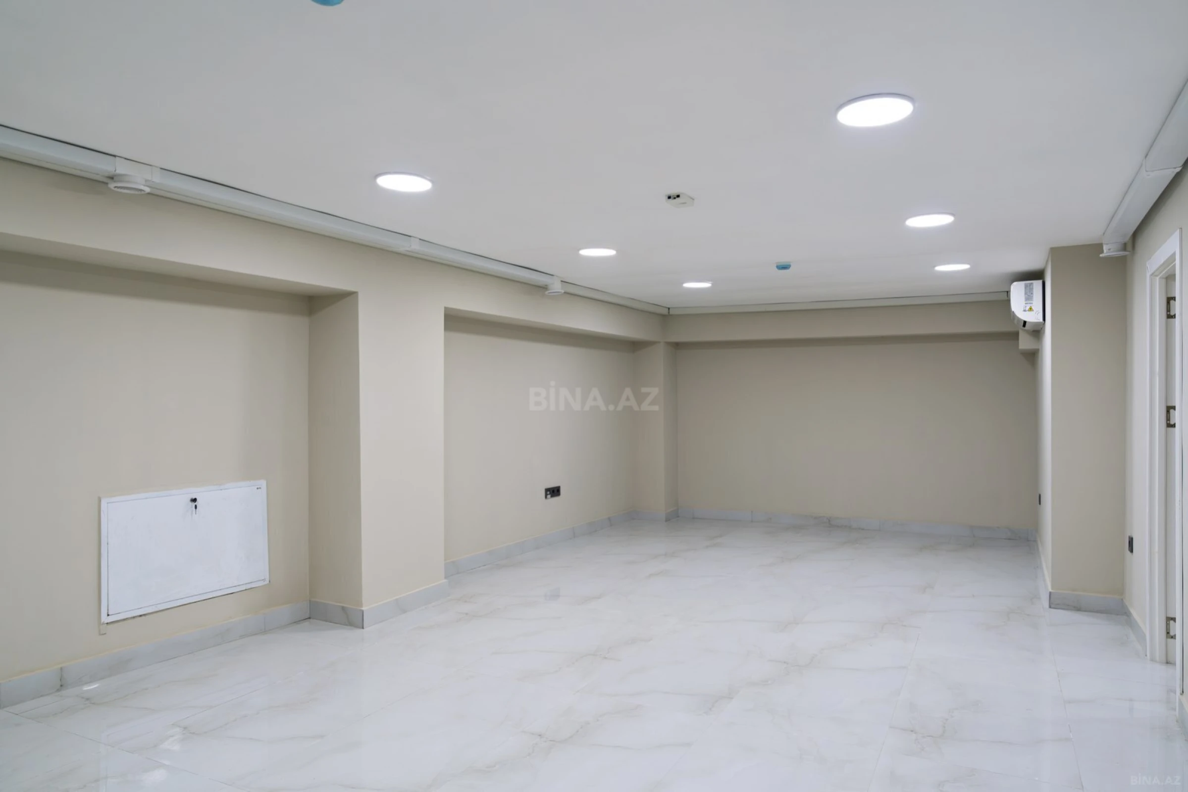 Kirayə verilir 12 otaqlı ofis 280 m²