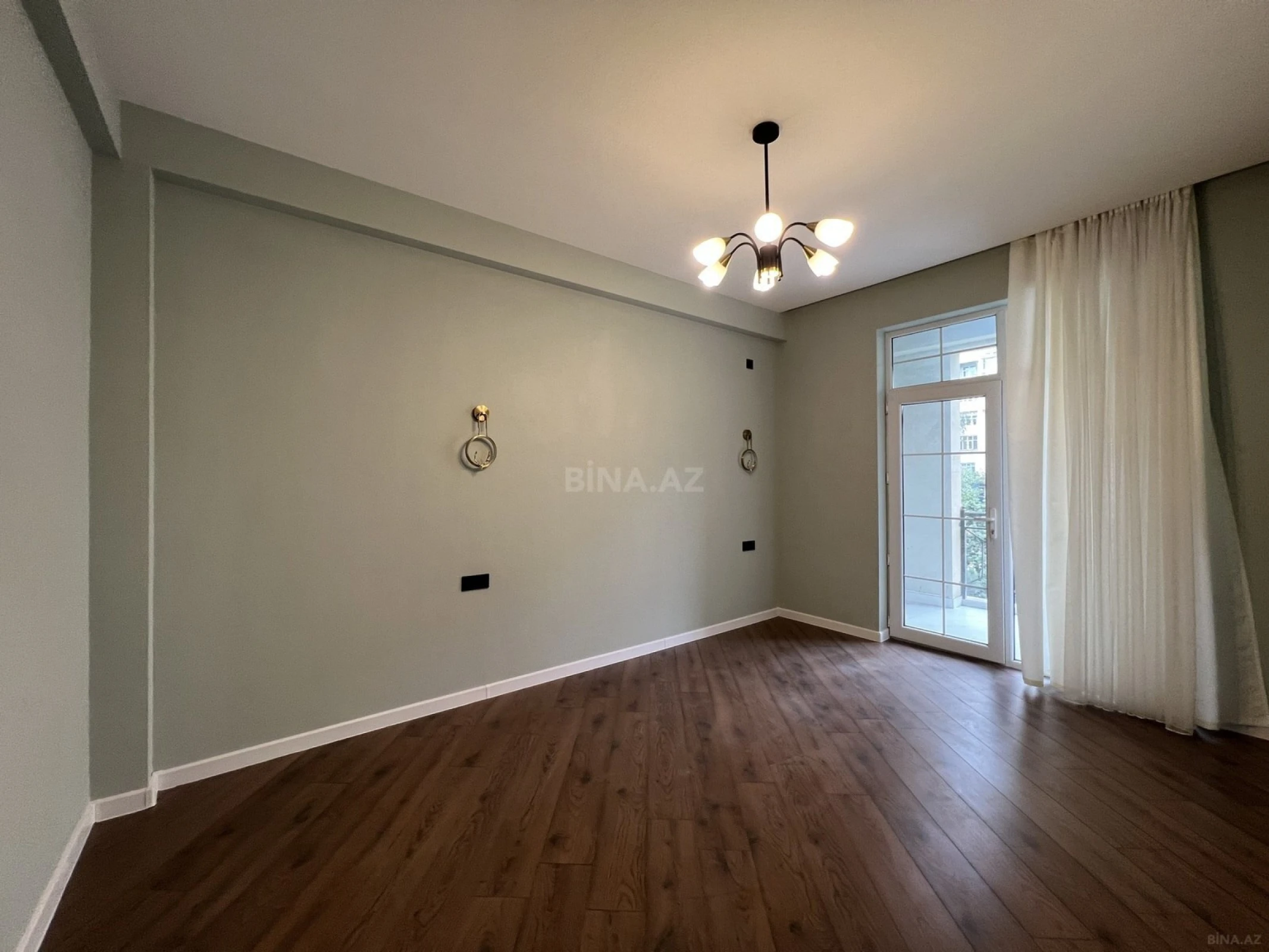 Kirayə verilir 3 otaqlı ofis 120 m²