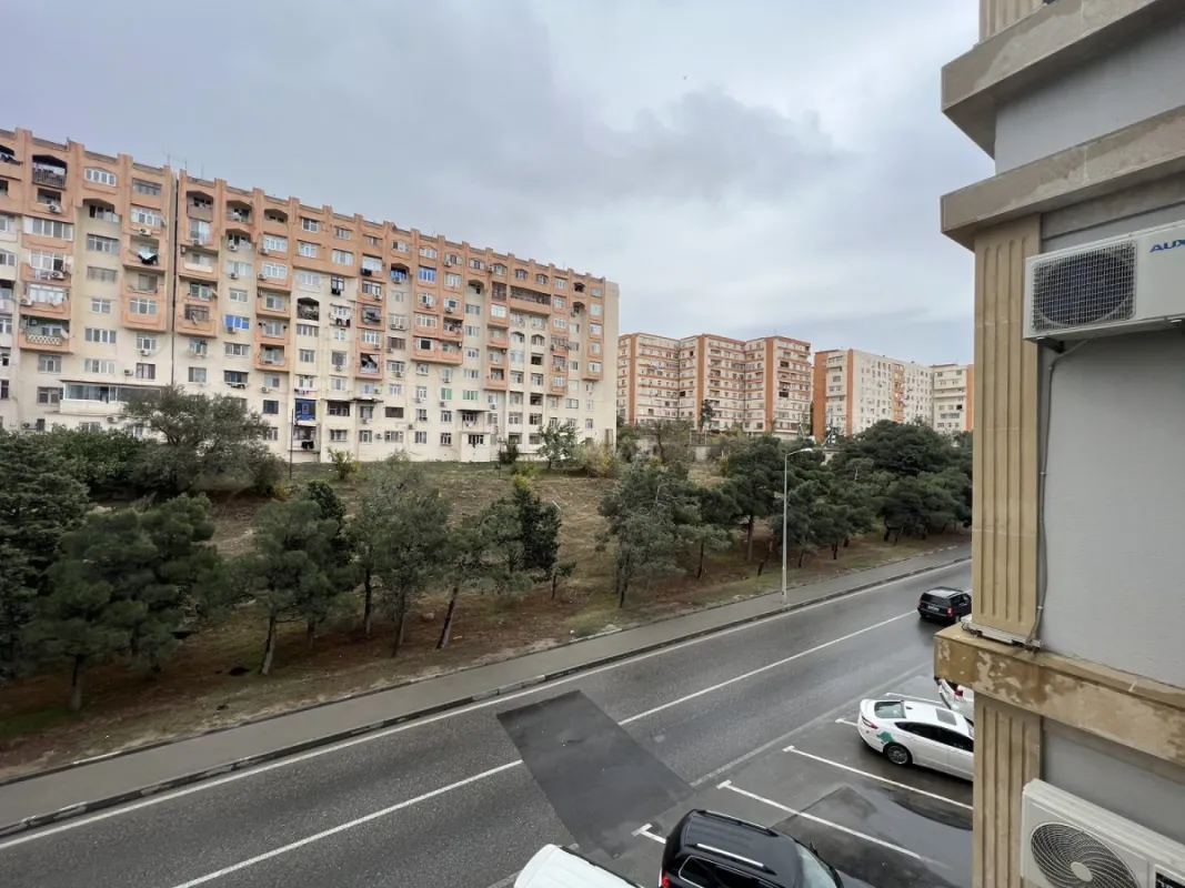 Kirayə verilir 3 otaqlı ofis 120 m²