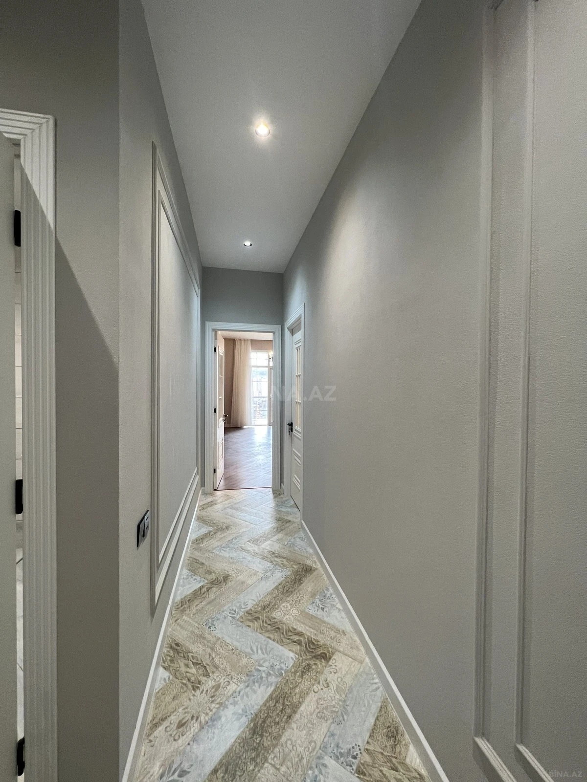 Kirayə verilir 3 otaqlı ofis 120 m²