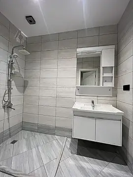 Kirayə verilir 3 otaqlı ofis 120 m²