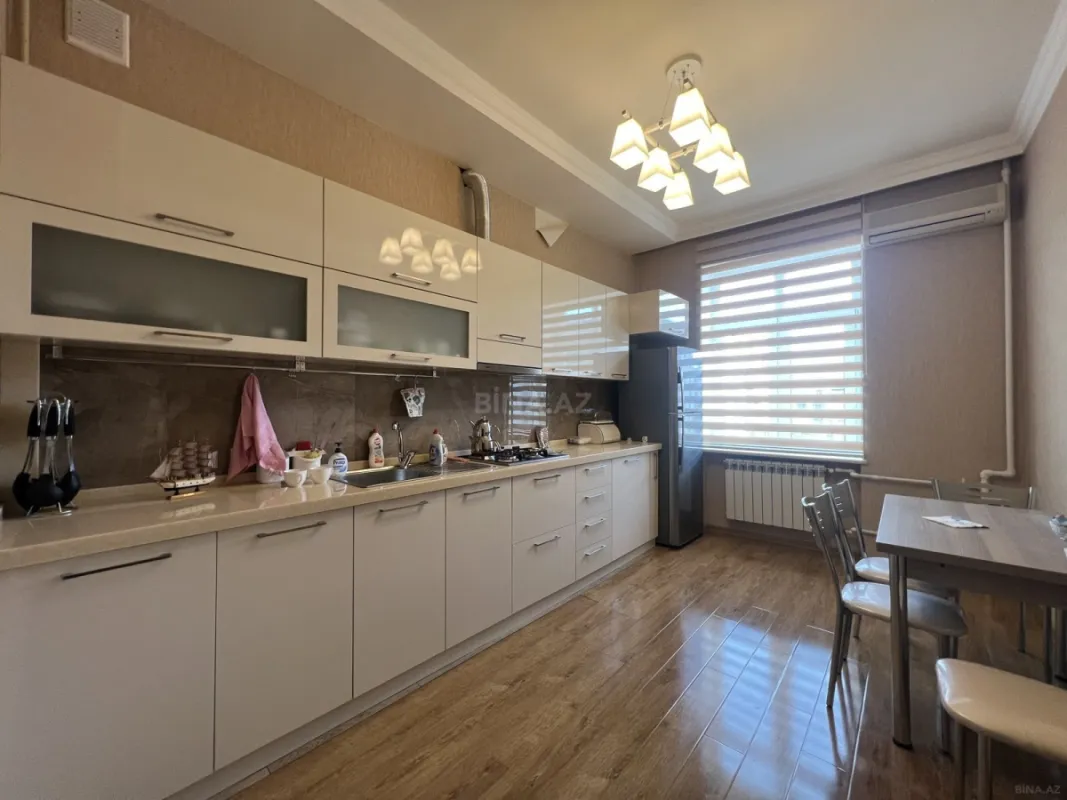 Kirayə verilir 3 otaqlı mənzil 100 m²