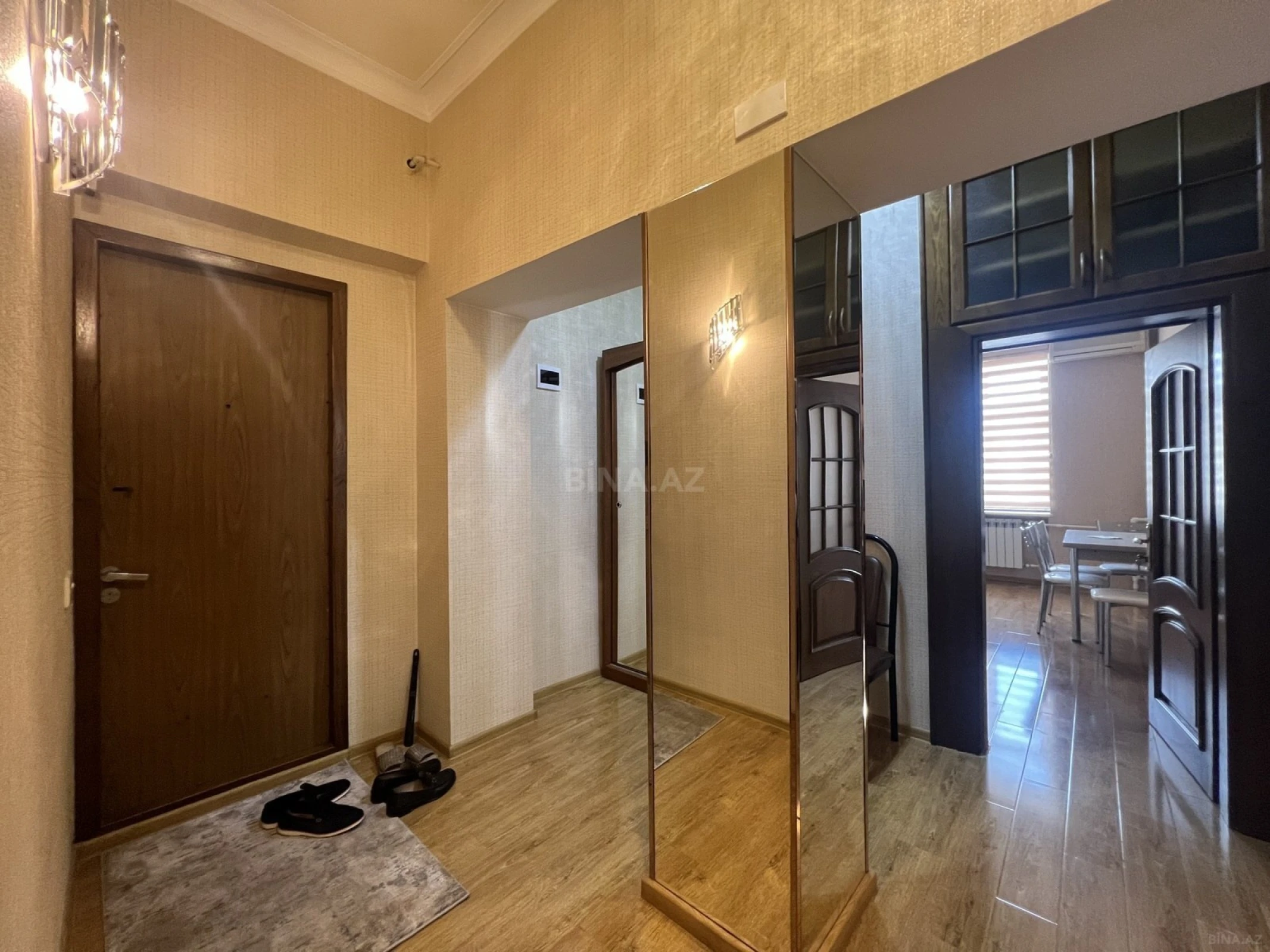 Kirayə verilir 3 otaqlı mənzil 100 m²