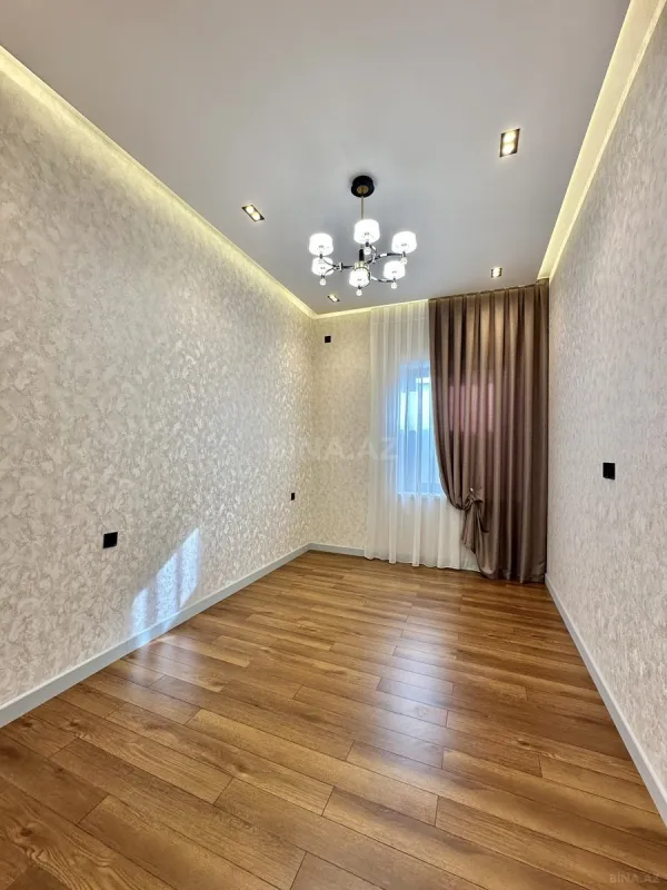 Satılır 4 otaqlı həyət evi 180 m²