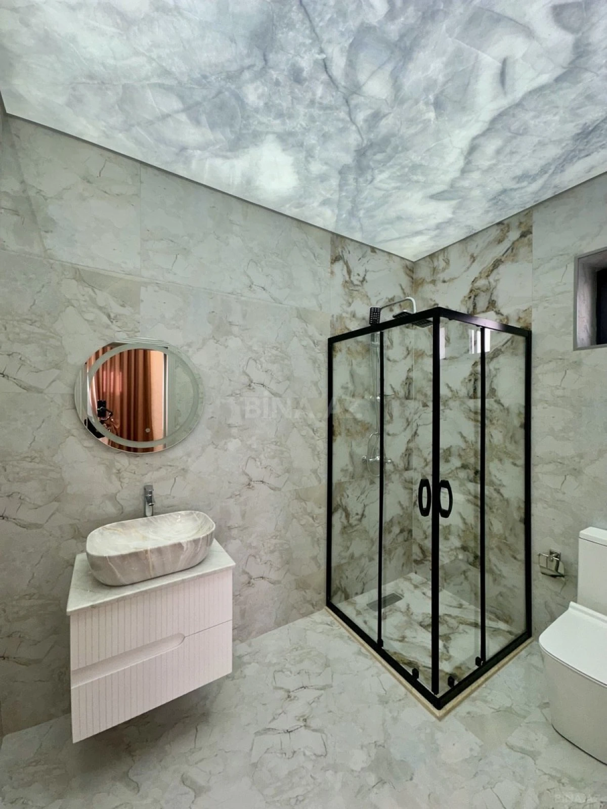 Satılır 4 otaqlı həyət evi 180 m²