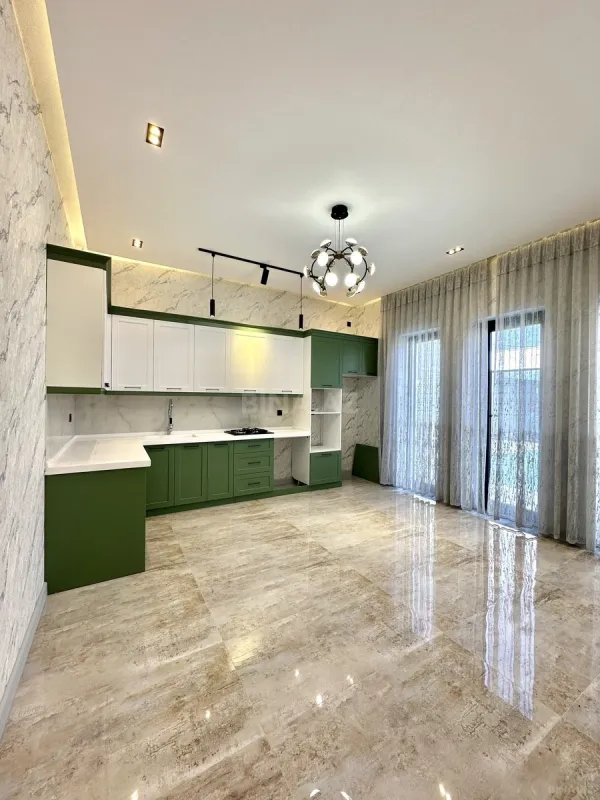 Satılır 4 otaqlı həyət evi 180 m²