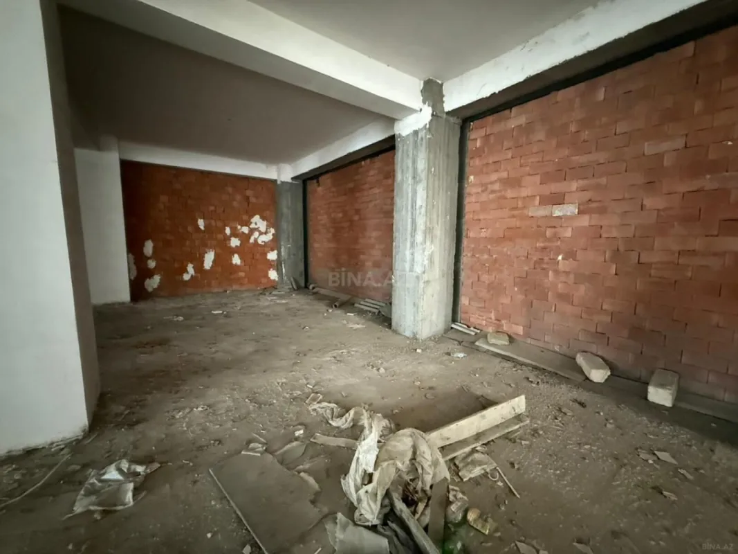 Satılır obyekt 600 m²