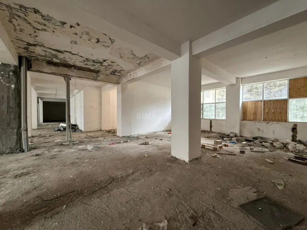 Satılır obyekt 600 m²