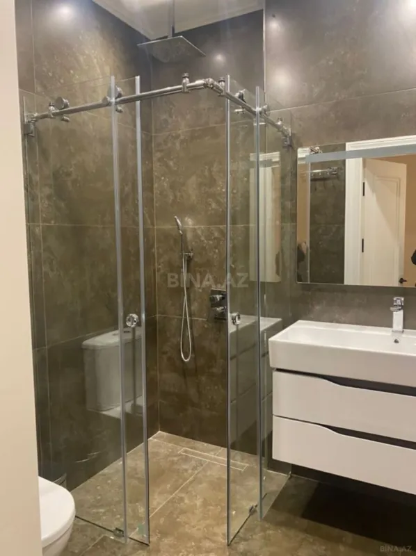 Kirayə verilir 3 otaqlı mənzil 120 m²