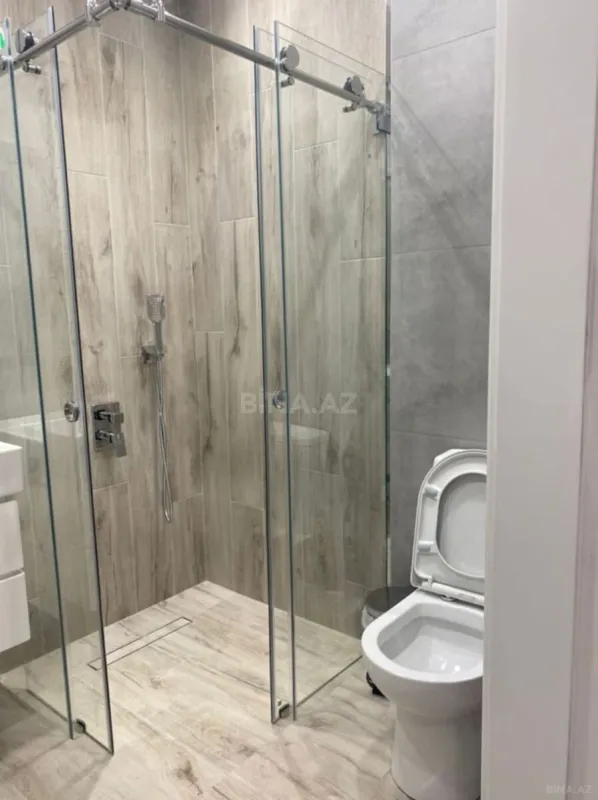 Kirayə verilir 3 otaqlı mənzil 120 m²