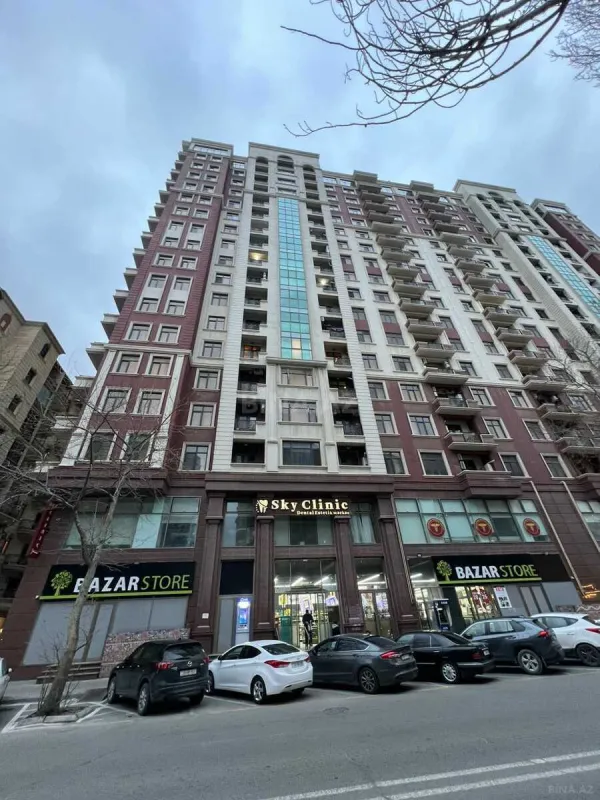 Satılır 3 otaqlı mənzil 150 m²