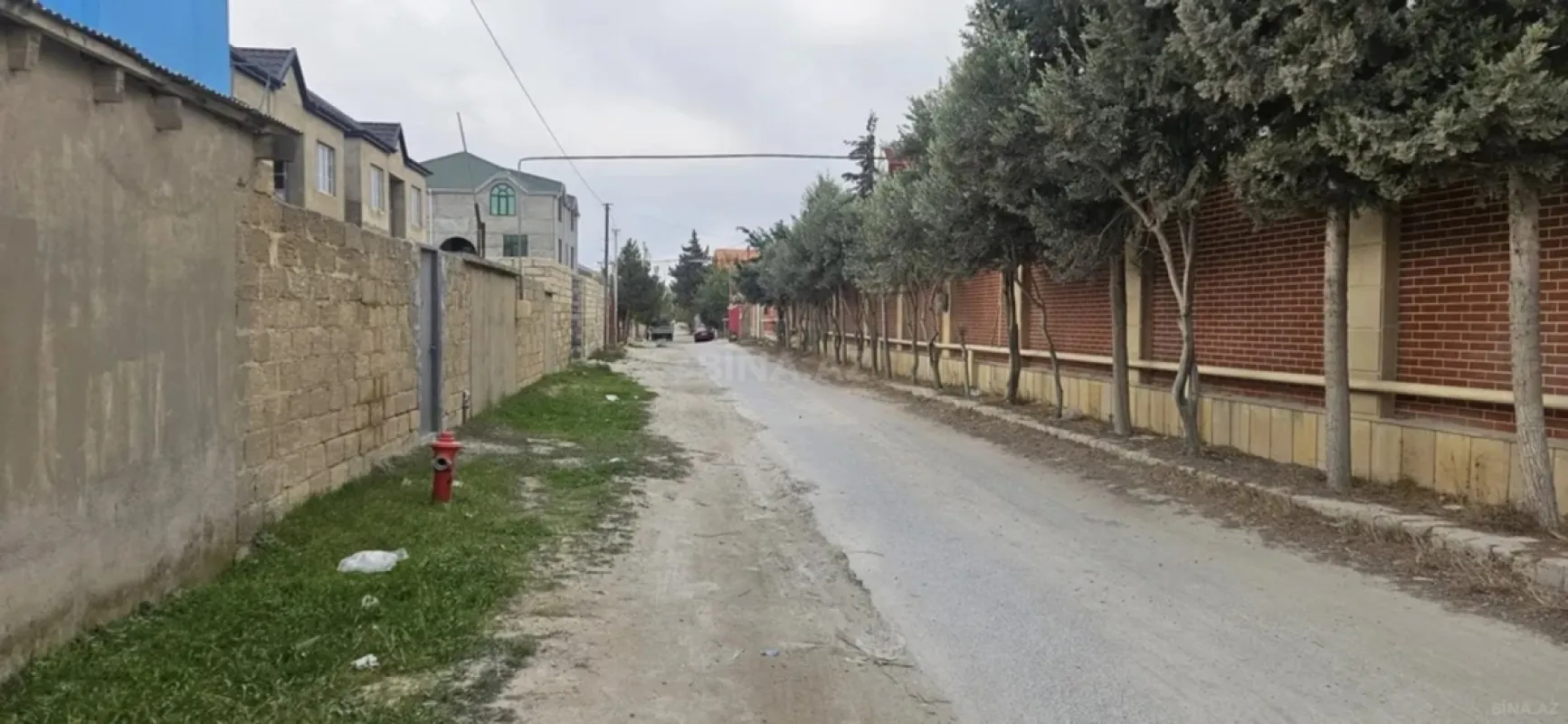 Satılır 4 otaqlı həyət evi 140 m²