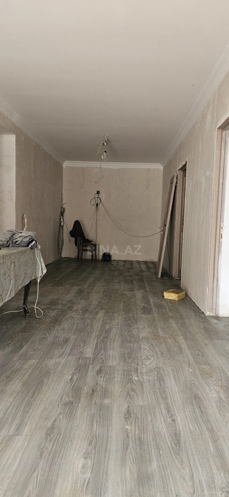 Satılır 4 otaqlı həyət evi 140 m²