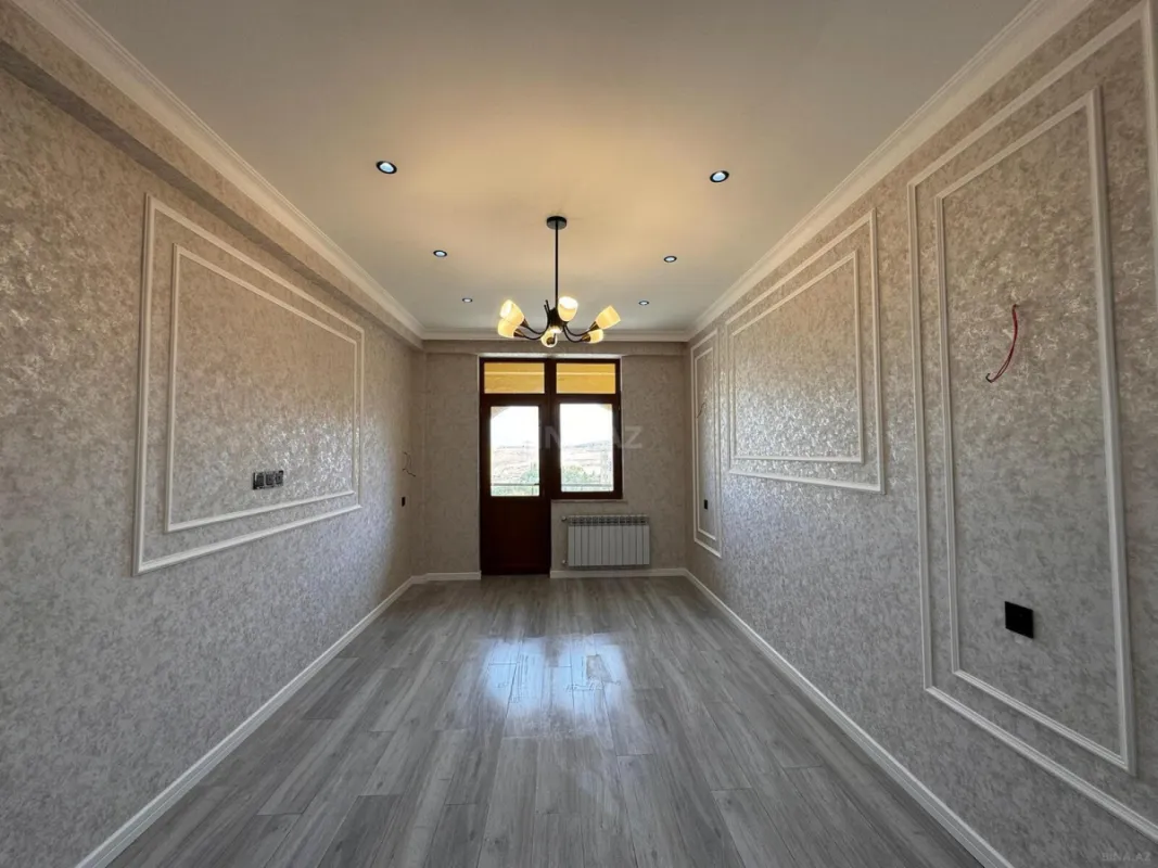 Satılır 2 otaqlı mənzil 70 m²