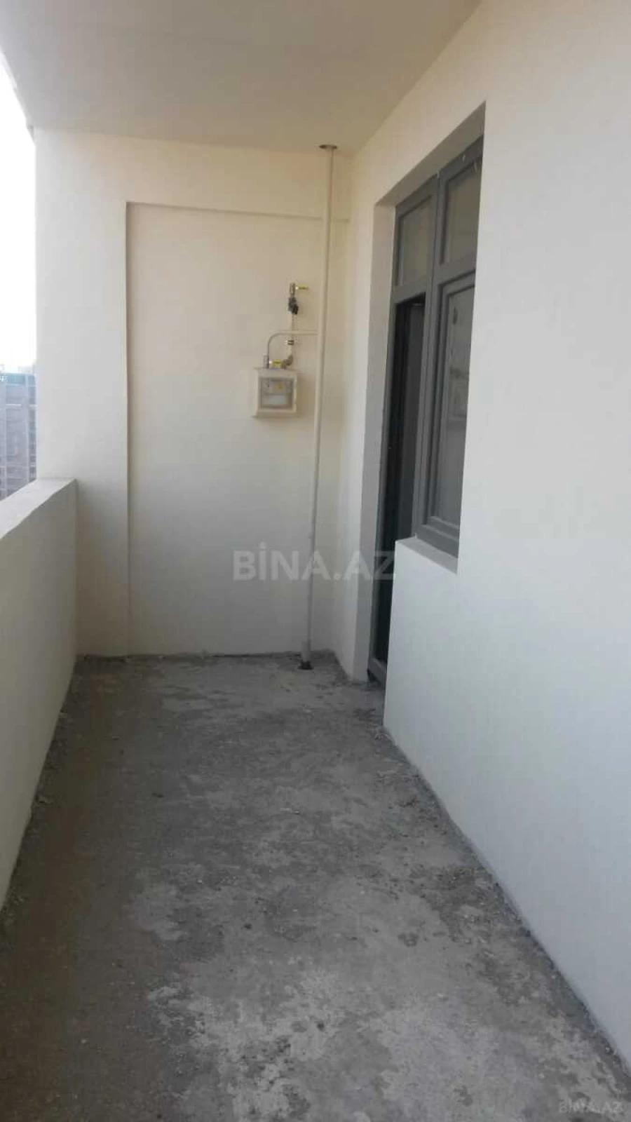 Satılır 2 otaqlı mənzil 119 m²