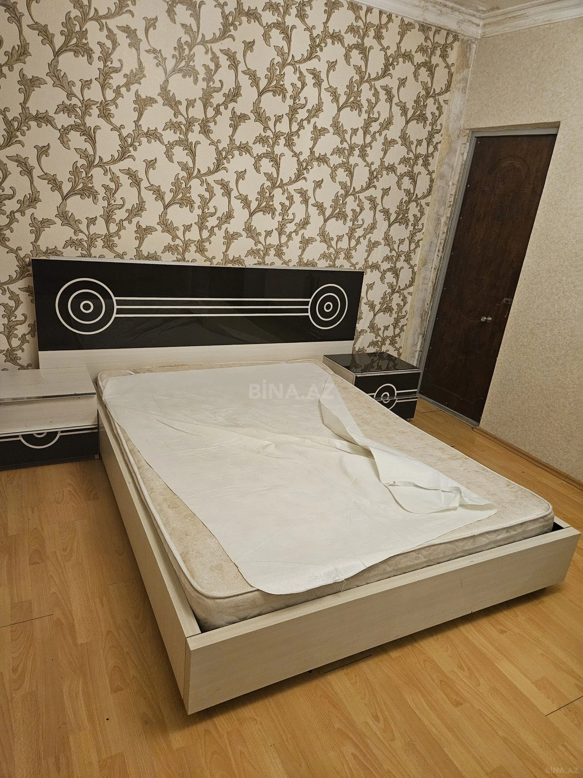 Satılır 4 otaqlı mənzil 72 m²