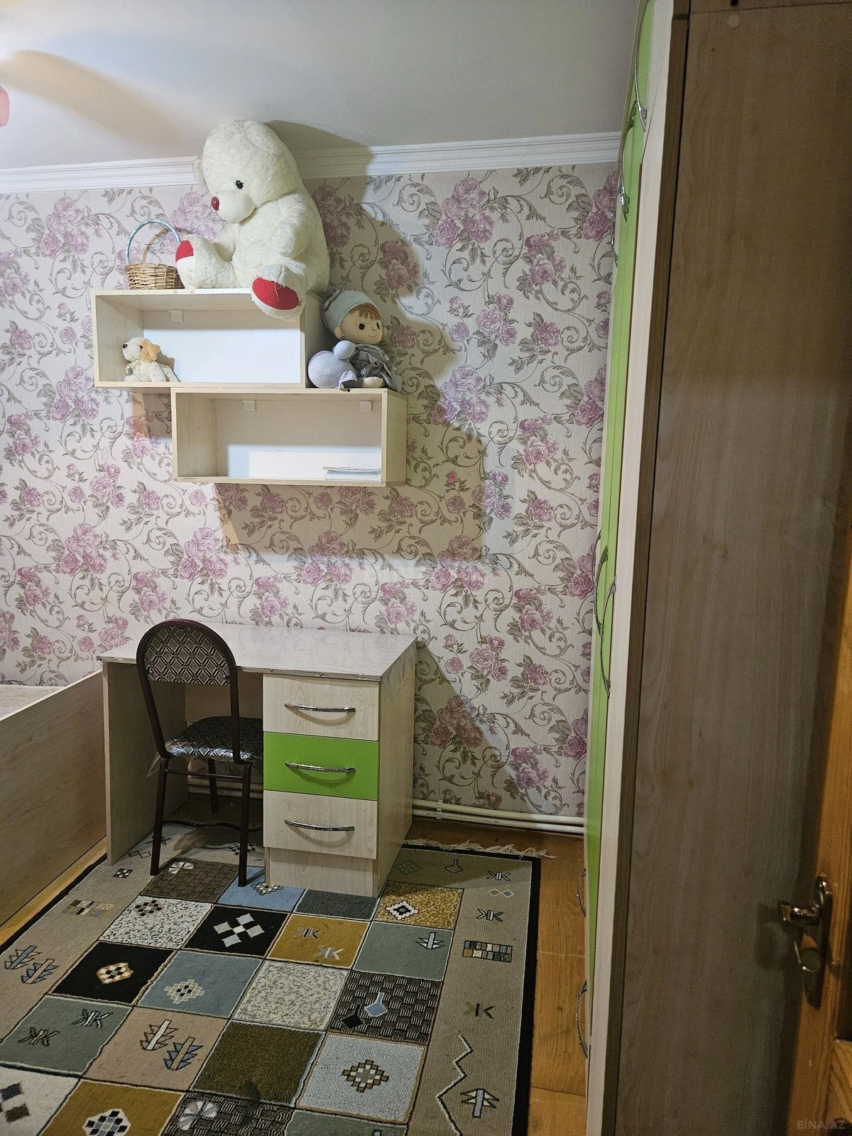 Satılır 4 otaqlı mənzil 72 m²