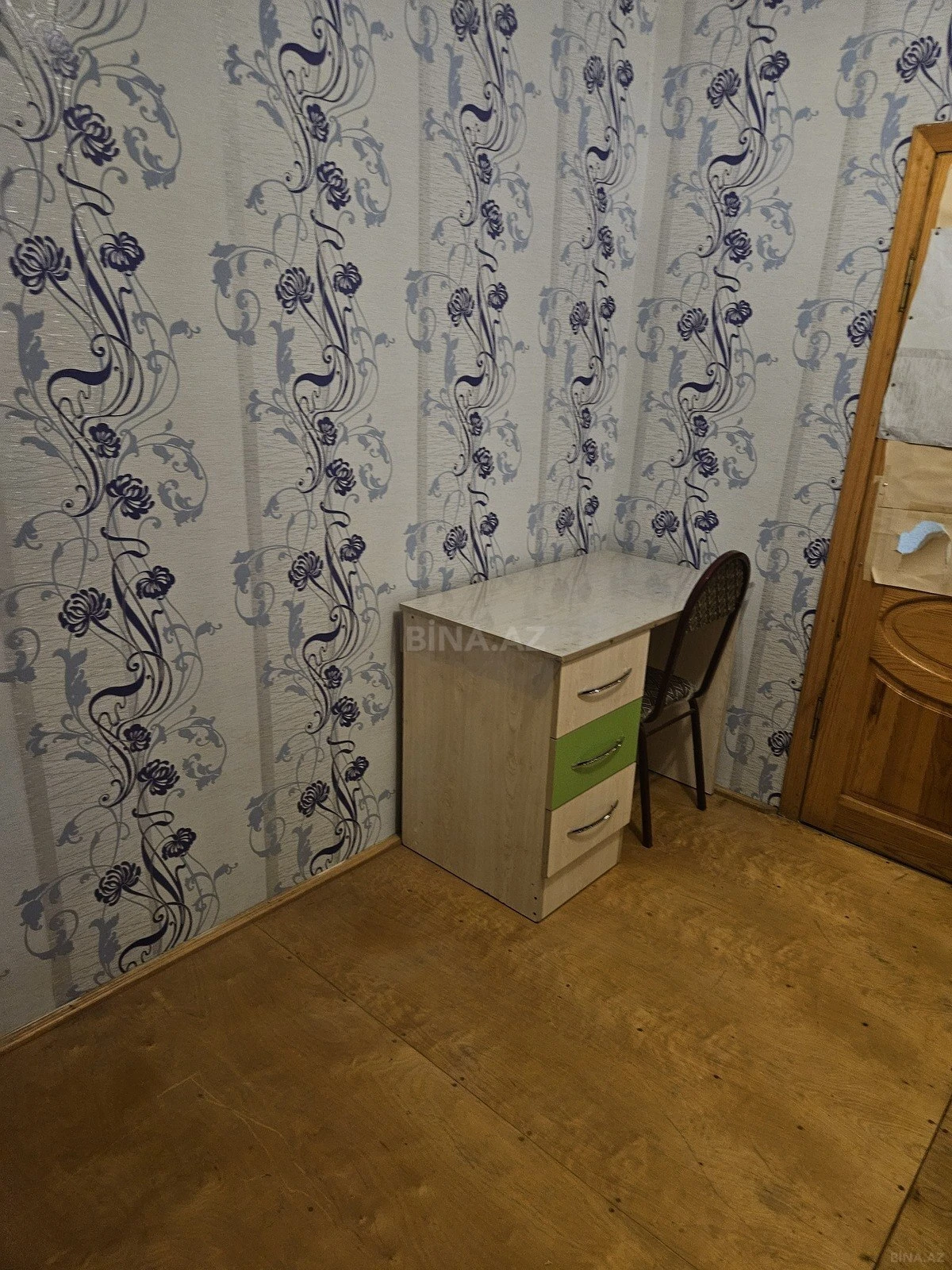 Satılır 4 otaqlı mənzil 72 m²