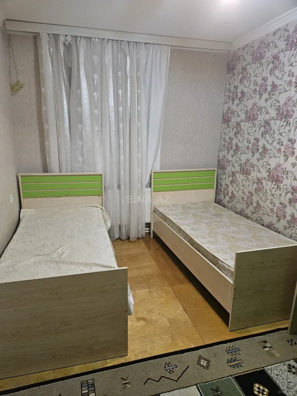 Satılır 4 otaqlı mənzil 72 m²