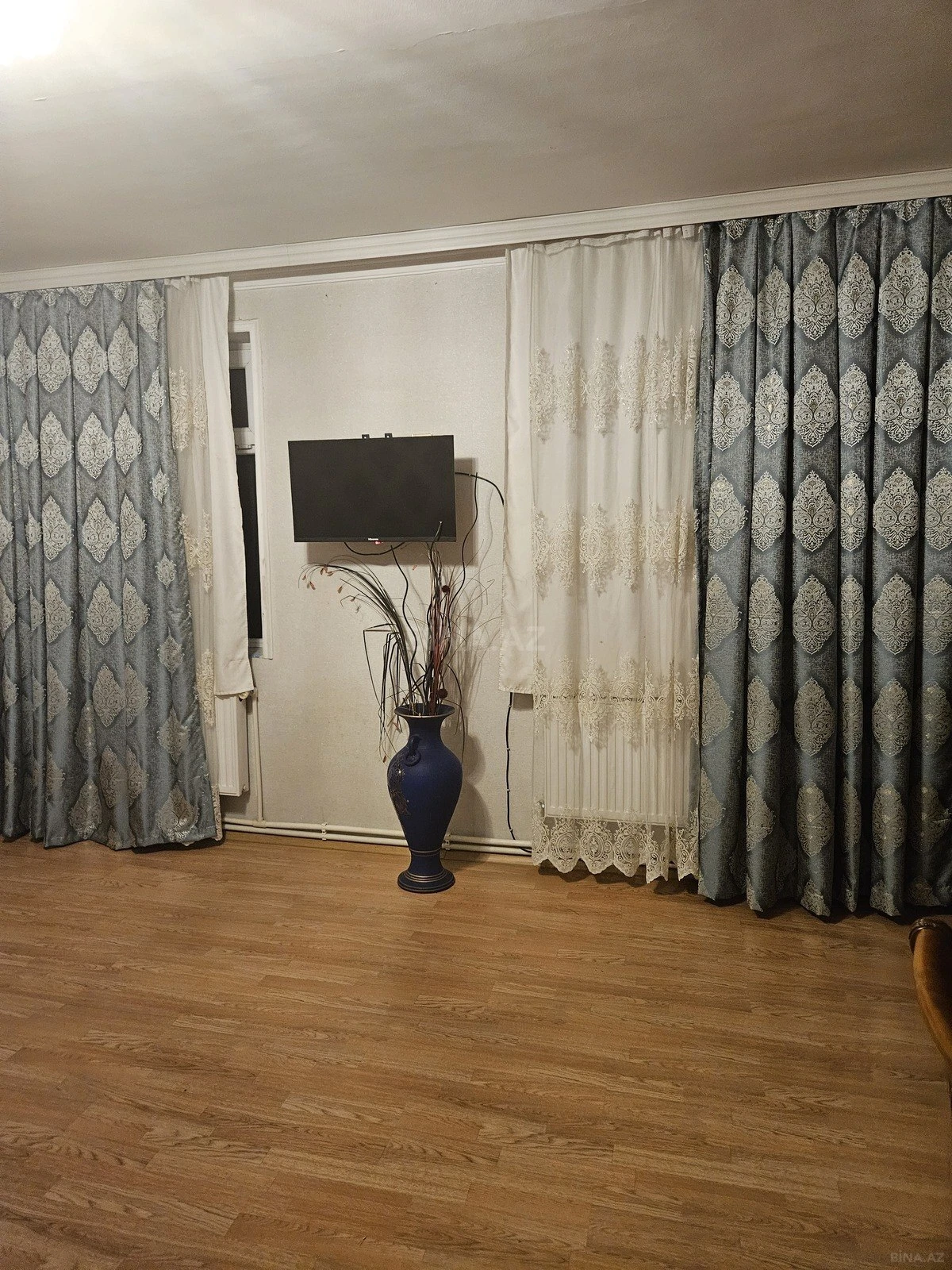 Satılır 4 otaqlı mənzil 72 m²
