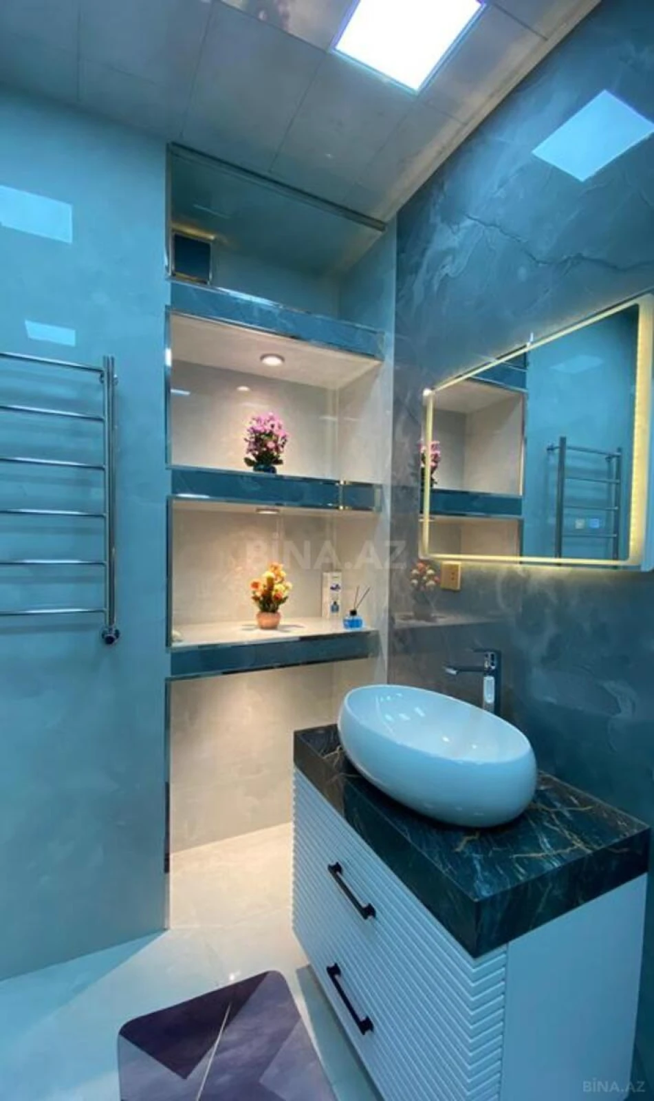 Satılır 3 otaqlı mənzil 104 m²