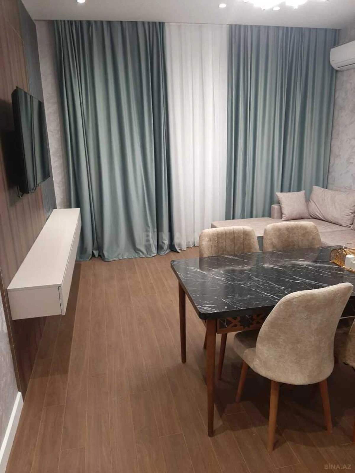 Satılır 2 otaqlı mənzil 64 m²