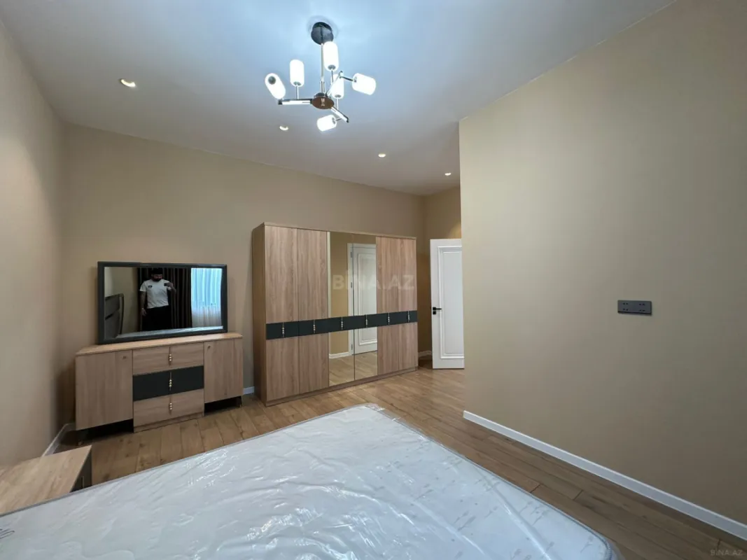 Satılır 4 otaqlı həyət evi 170 m²