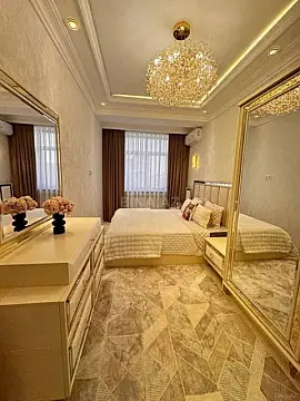 Kirayə verilir 2 otaqlı mənzil 75 m²