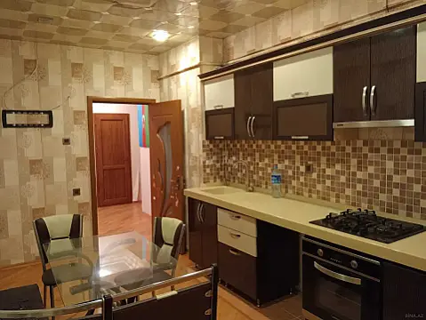 Satılır 2 otaqlı mənzil 80 m²