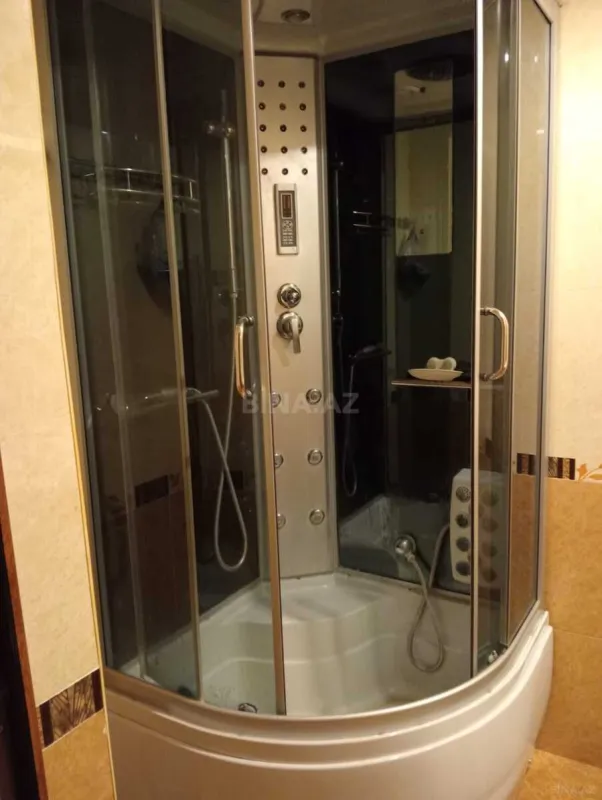 Satılır 2 otaqlı mənzil 80 m²