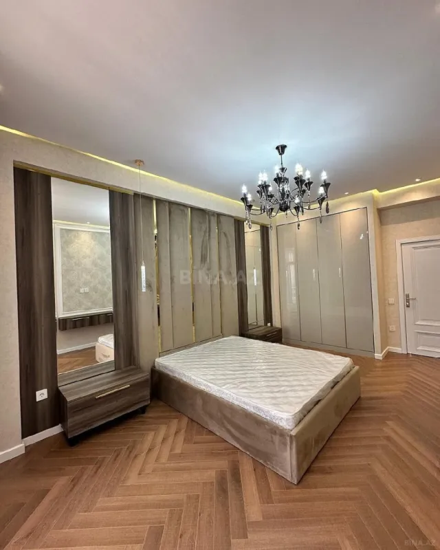 Kirayə verilir 2 otaqlı mənzil 70 m²
