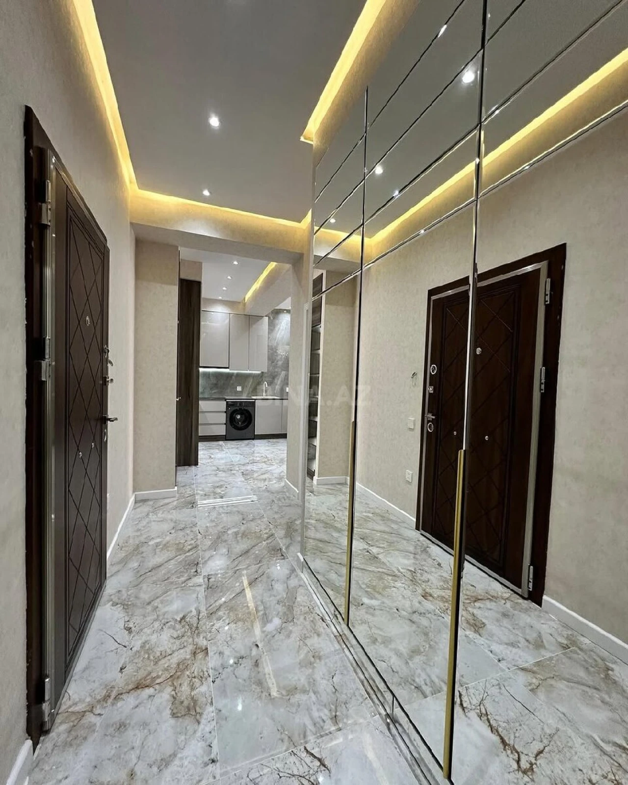 Kirayə verilir 2 otaqlı mənzil 70 m²