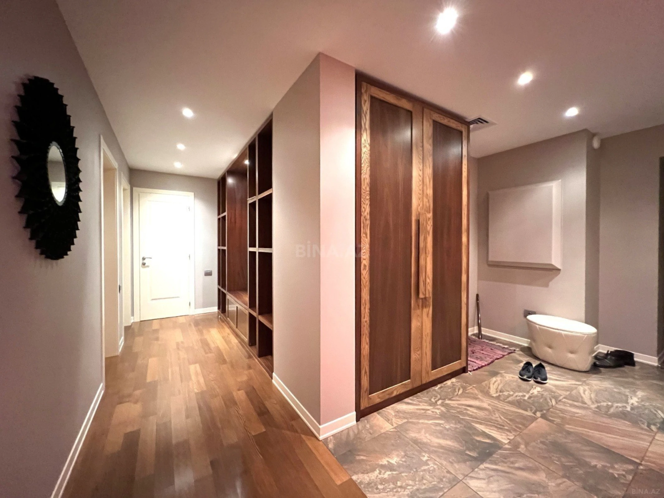 Kirayə verilir 3 otaqlı mənzil 130 m²