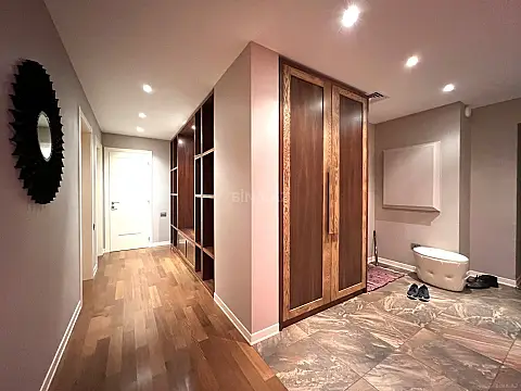 Kirayə verilir 3 otaqlı mənzil 130 m²