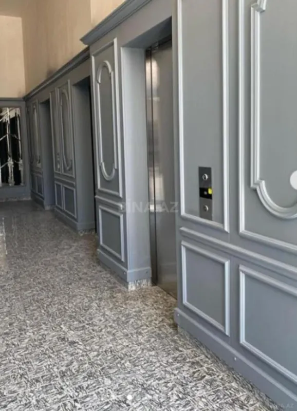 Satılır 3 otaqlı mənzil 120 m²