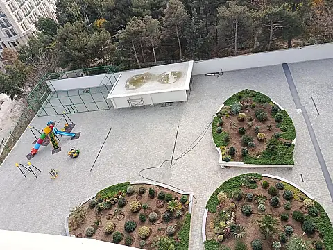 Satılır 3 otaqlı mənzil 120 m²