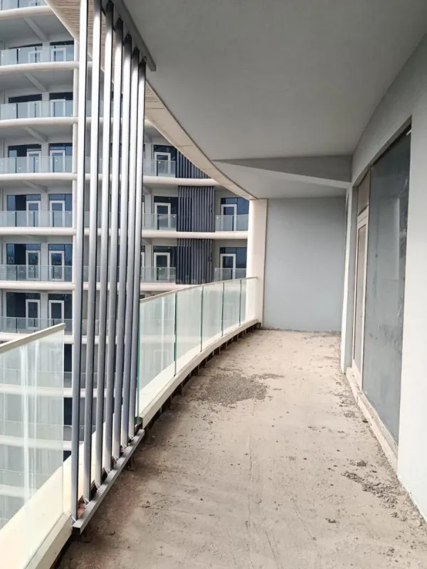 Satılır 3 otaqlı mənzil 120 m²
