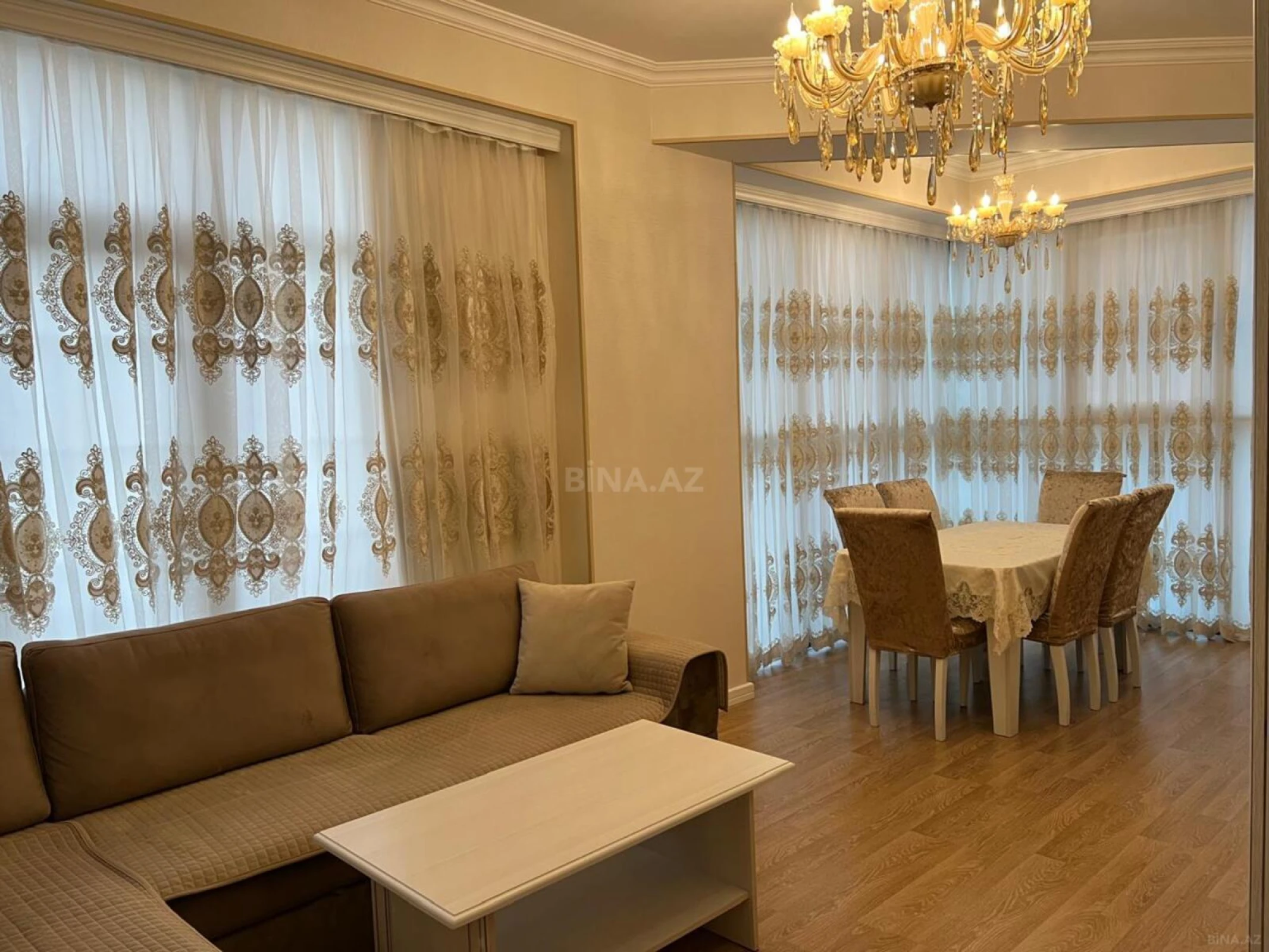 Satılır 3 otaqlı mənzil 110 m²