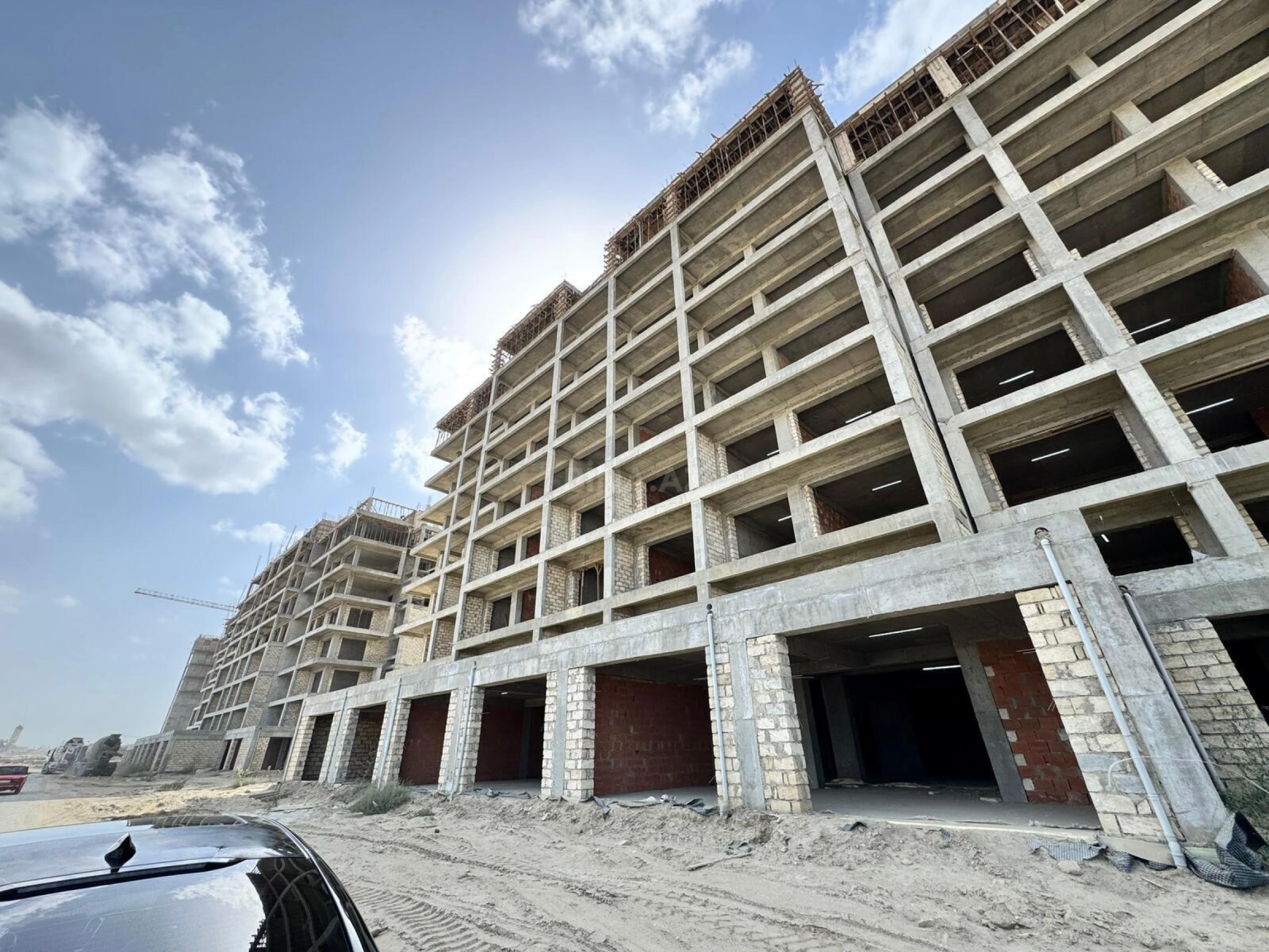 Satılır 1 otaqlı mənzil 57 m²