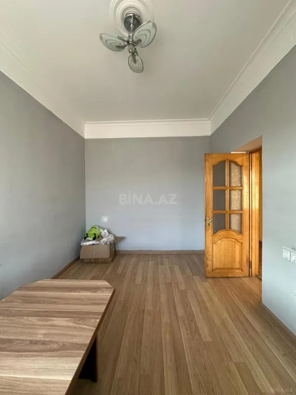 Kirayə verilir 4 otaqlı ofis 160 m²